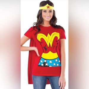 Wonder Woman women’s Halloween Costume shirt  XL - Red and Yellow!